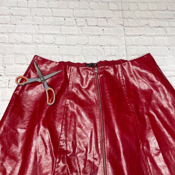 Eloquii Women Faux Leather A-Line Patent Red Skirt Zipper Plus Size 22 M273 -15 - Picture 2 of 16